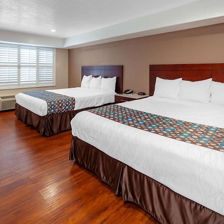 Travelodge By Wyndham Harbor City Los Angeles Buitenkant foto