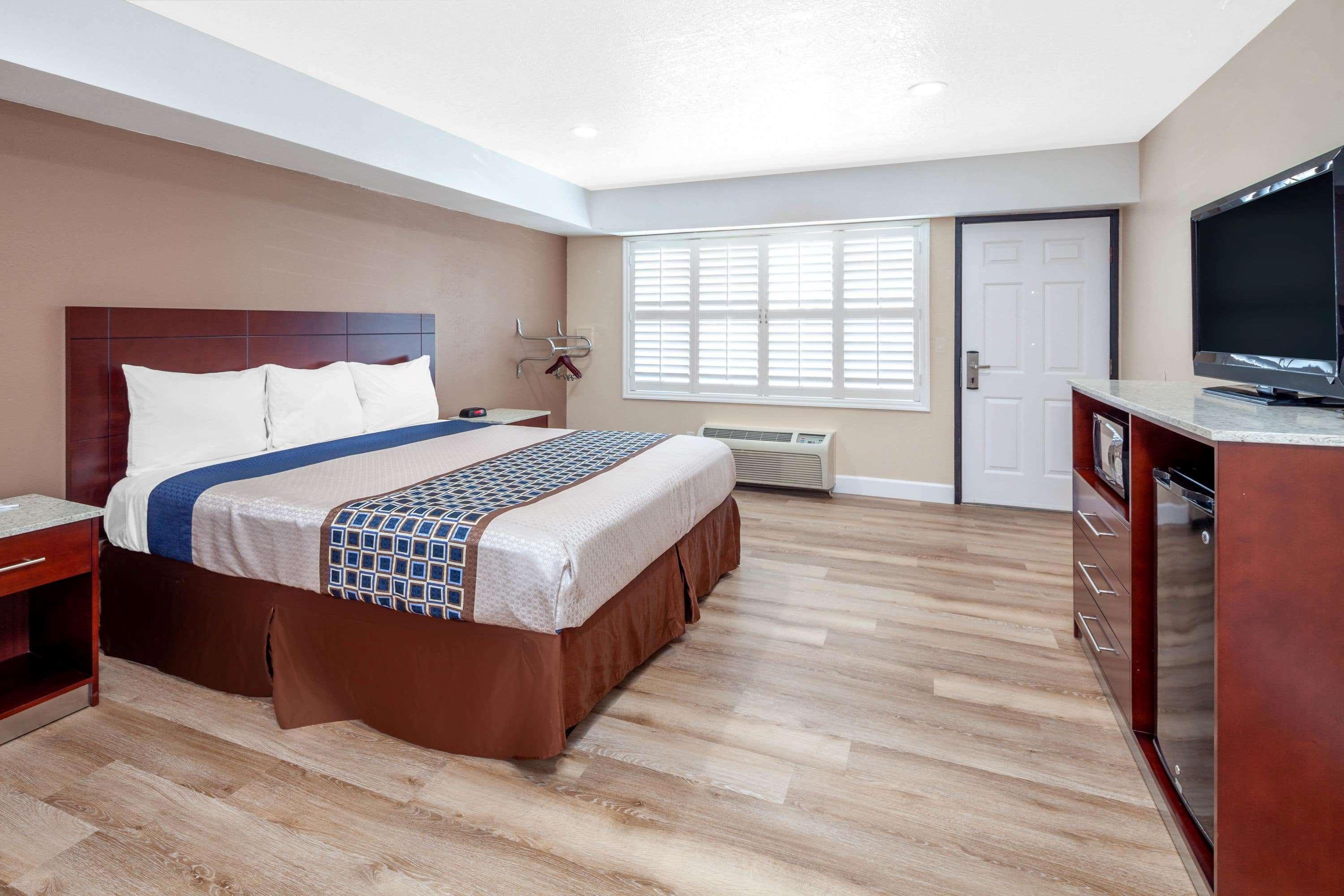 Travelodge By Wyndham Harbor City Los Angeles Buitenkant foto