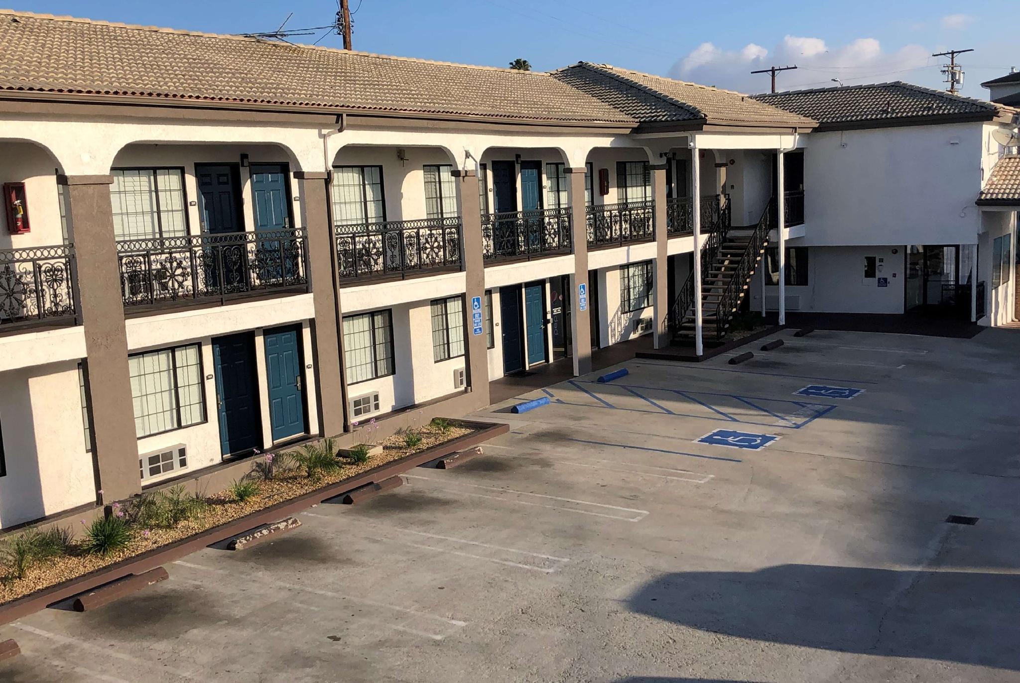 Travelodge By Wyndham Harbor City Los Angeles Buitenkant foto